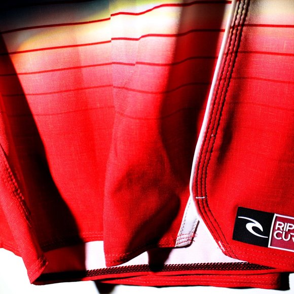 Rip Curl Mirage BoardShorts BNWT (36) very rare!! - Picture 3 of 13